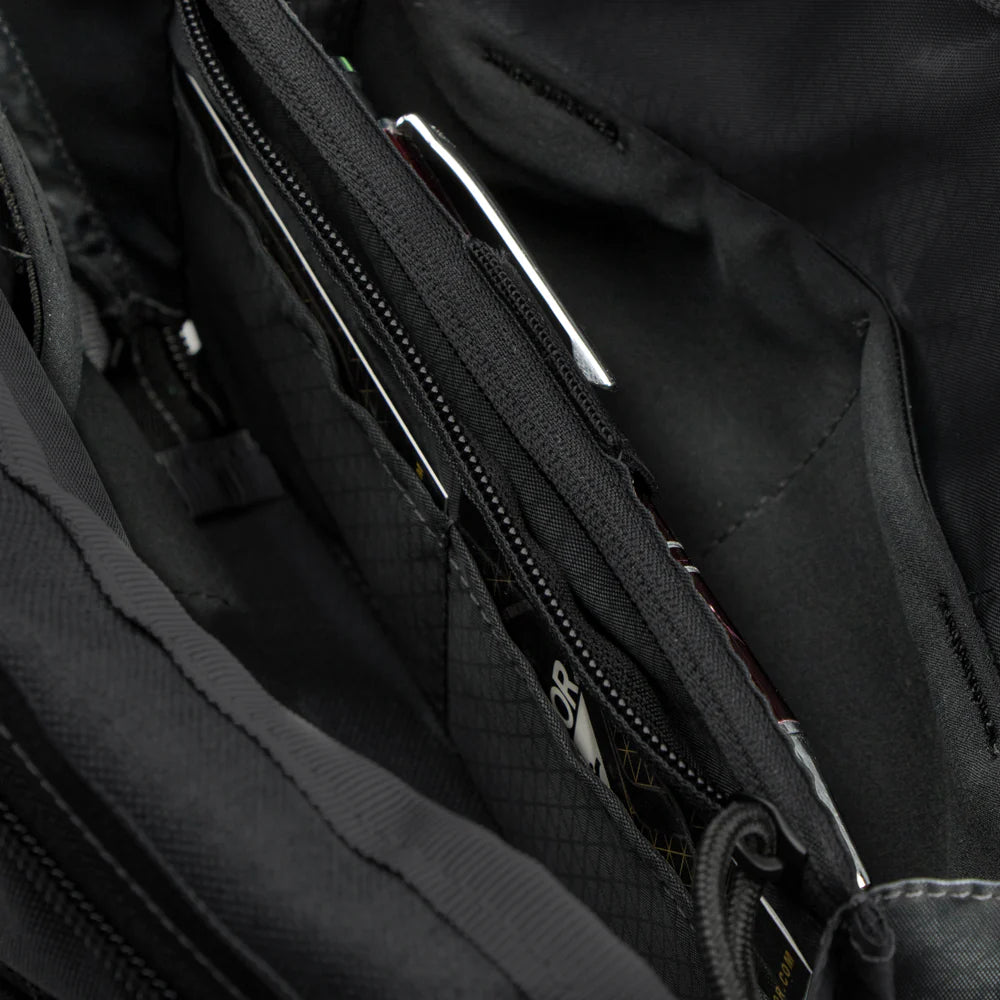 Condor Tech Pouch w/ waist strap – Multicam Black | Condor
