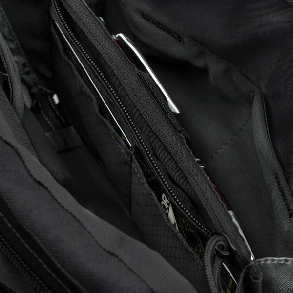 Condor Tech Pouch w/ waist strap – Multicam Black | Condor