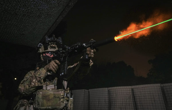 Martina Smokey Wolf Pro Airsoft Tracer Unit w/ Muzzle Flash & Smoke Effect