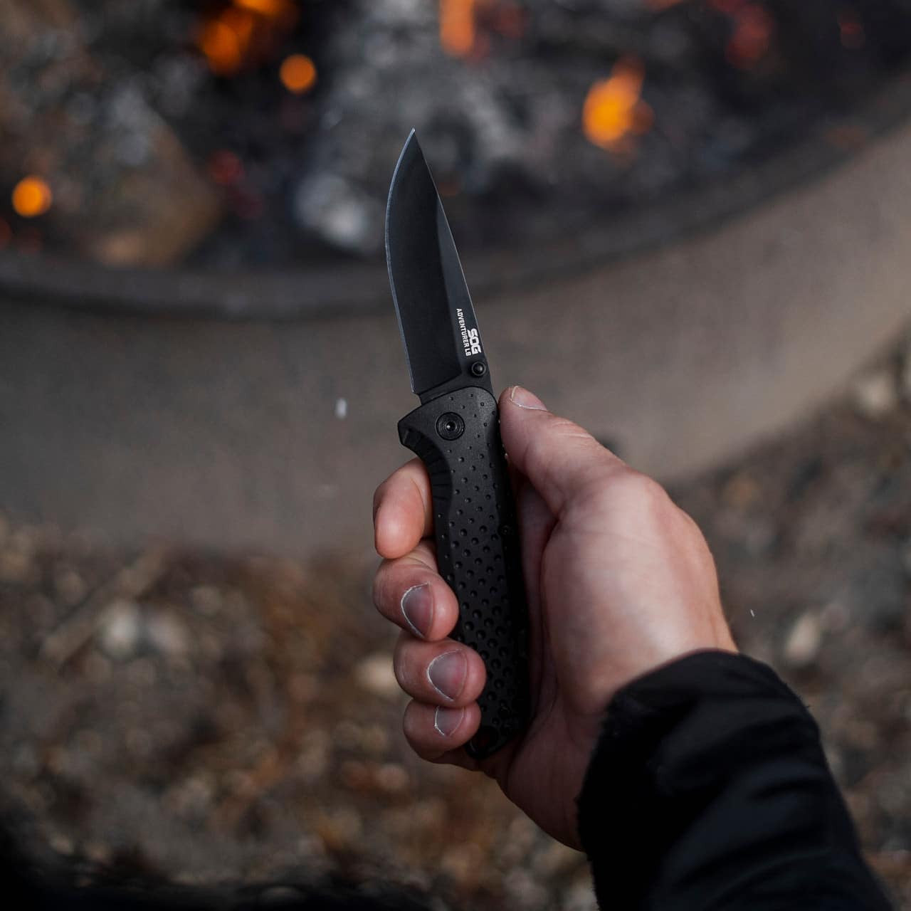 SOG Adventurer LB Folding Knife – Blackout