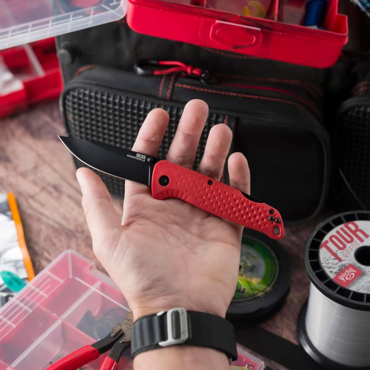 SOG Adventurer LB Folding Knife – Red Handle