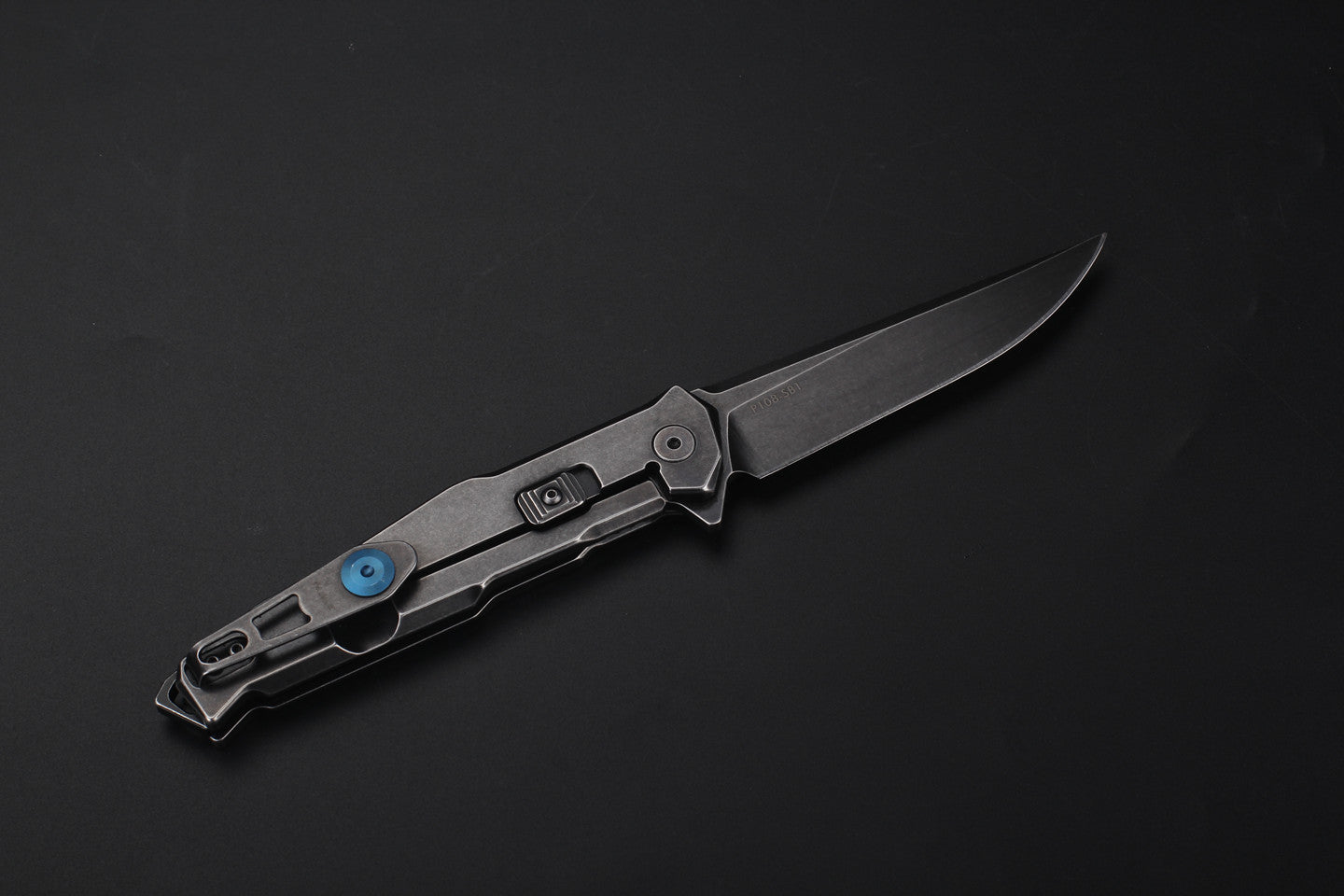 Ruike P108-SB Stonewash Folding Knife – Black | Ruike