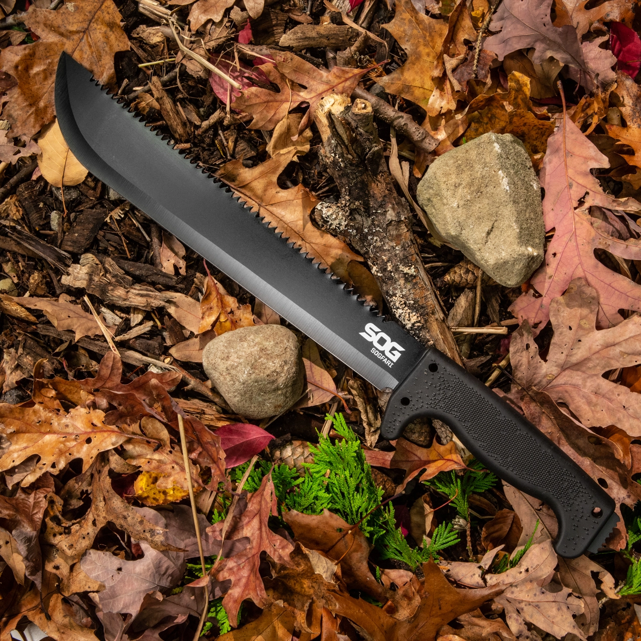 SOGfari 13” Sawback Machete w/ Sheath | SOG Knives