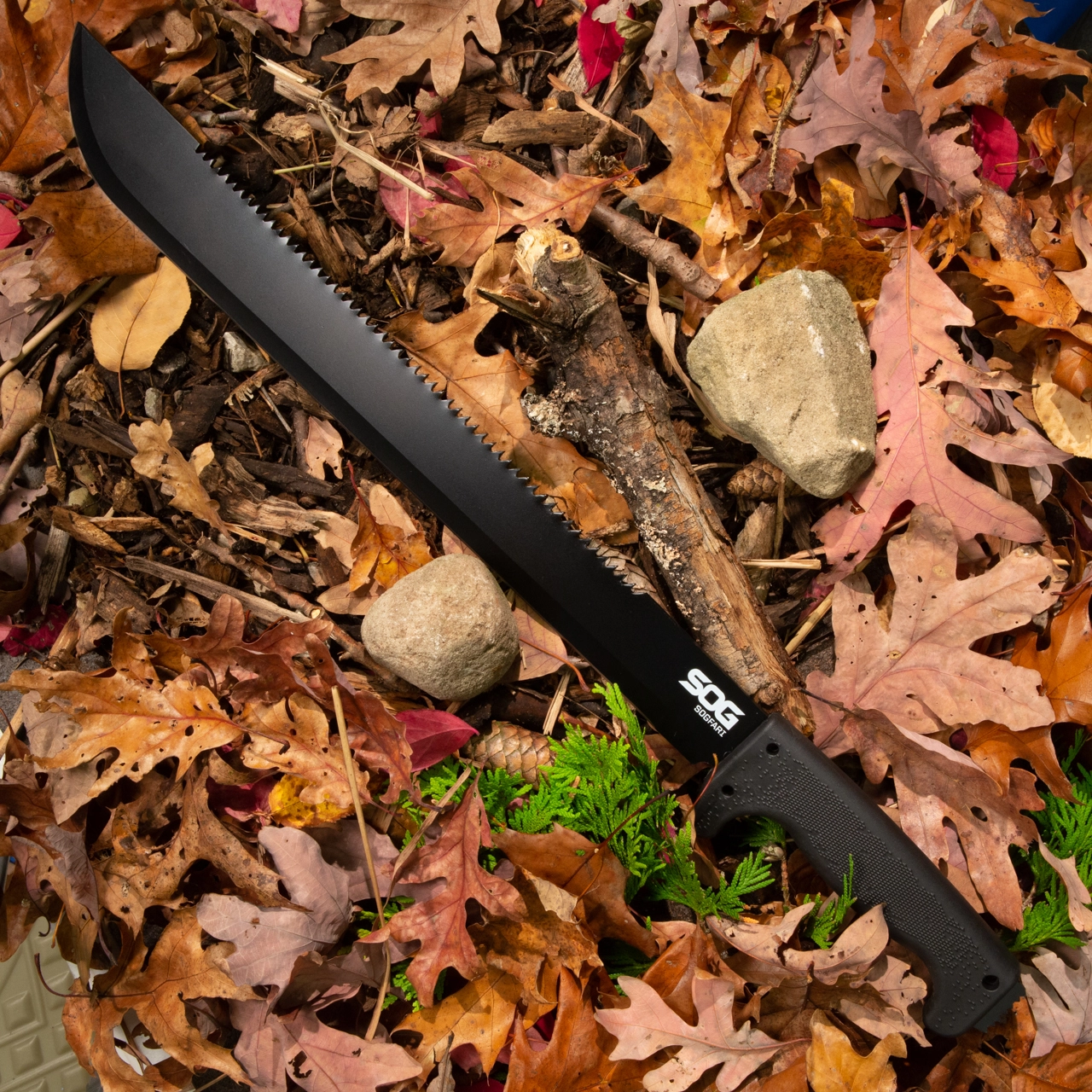 SOGfari 18” Sawback Machete w/ Sheath | SOG Knives