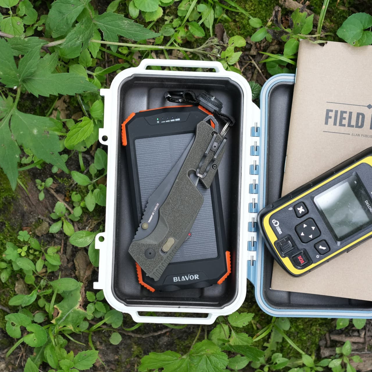 SOG Trident AT Assisted Folding Knife – Olive Drab w/ Partial Serration | SOG Knives