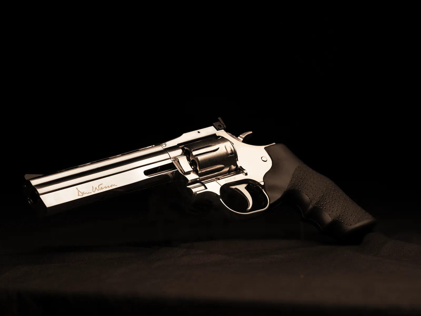 ASG Dan Wesson 715 6” Steel BB CO2 Revolver – Silver