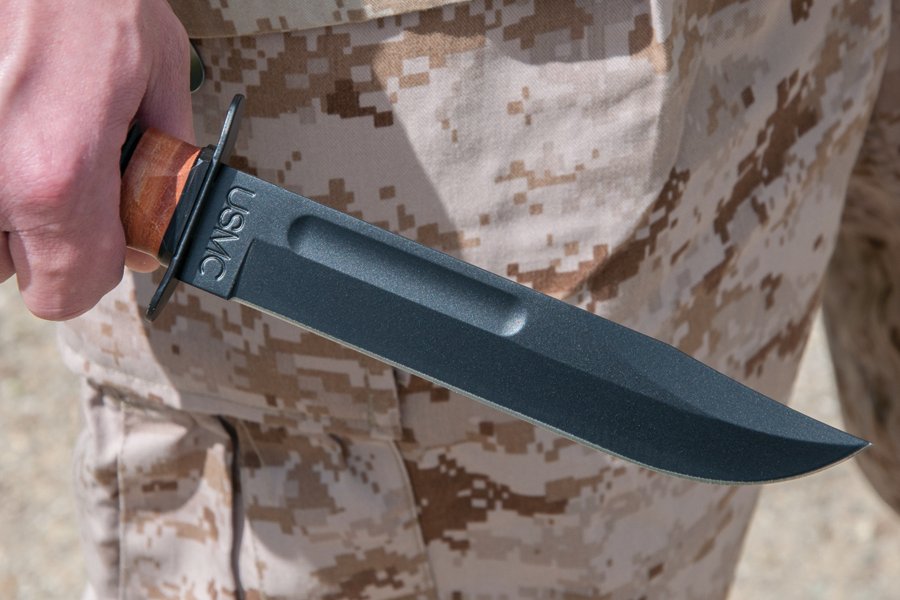 KA-BAR 1217 Combat Knife – USMC Straight Edge w/ Leather Sheath